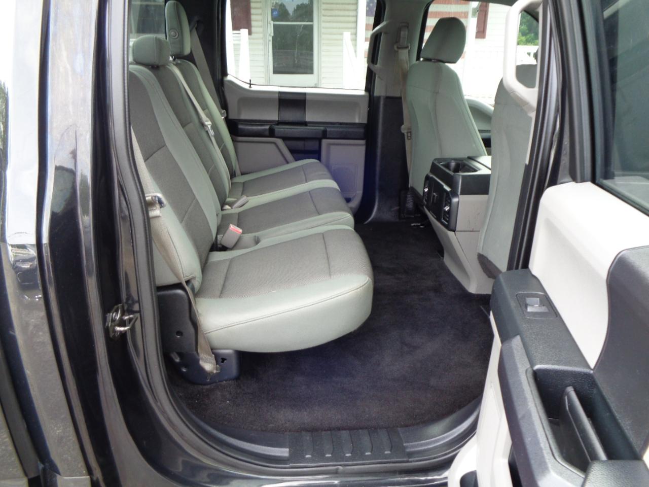 Ford F-150 4WD SuperCrew 145" XLT 2015