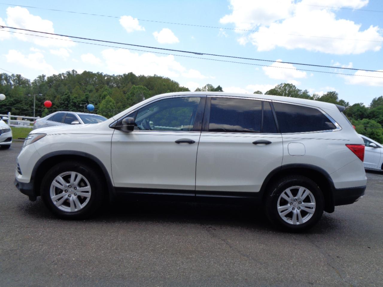 Honda Pilot LX AWD 2017