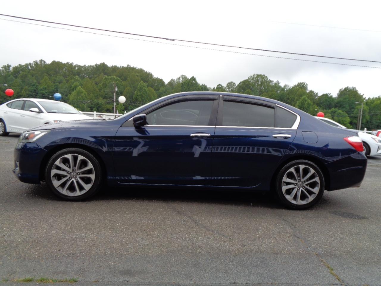 Honda Accord Sedan 4dr I4 CVT Sport 2015