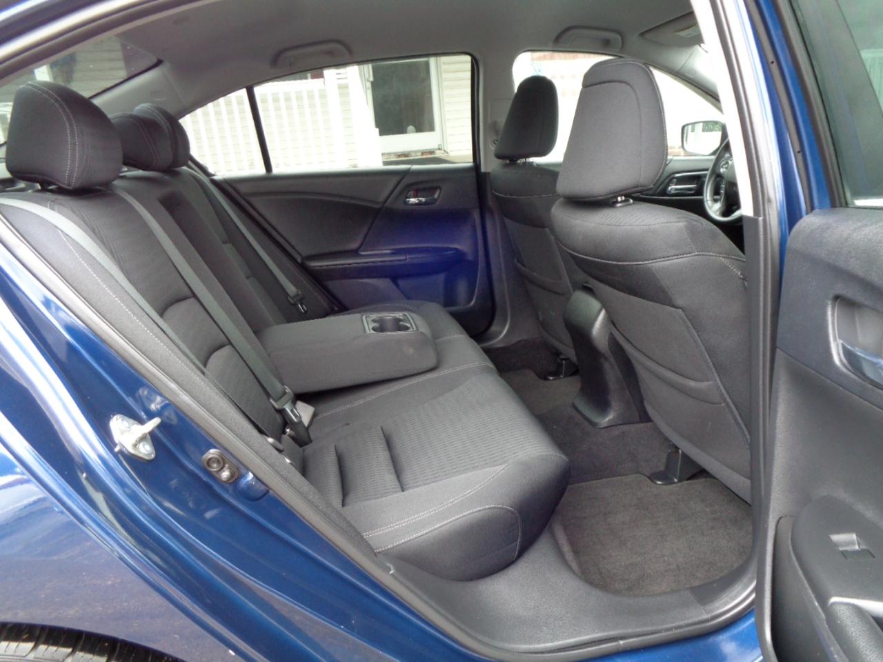 Honda Accord Sedan 4dr I4 CVT Sport 2015