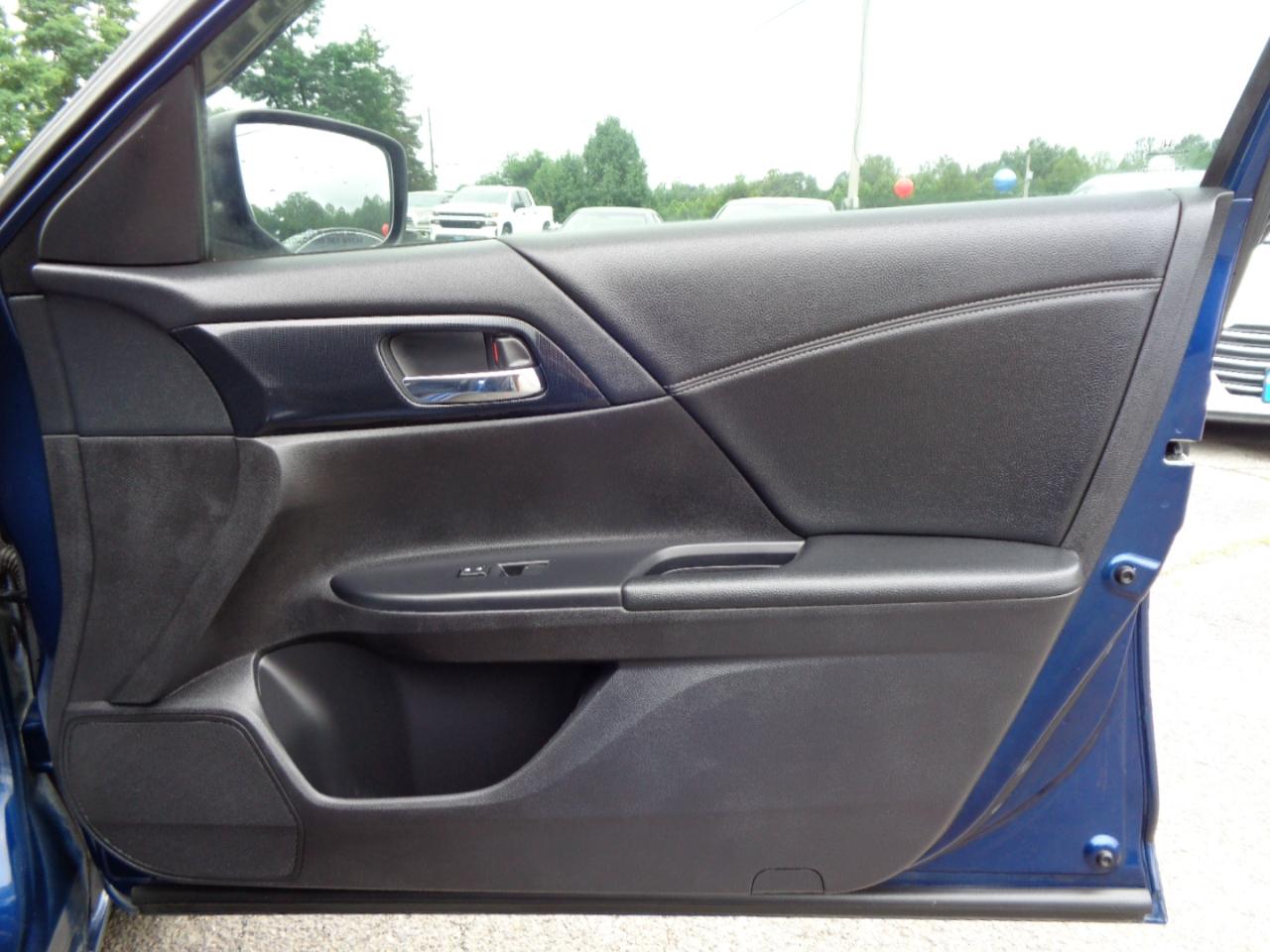 Honda Accord Sedan 4dr I4 CVT Sport 2015