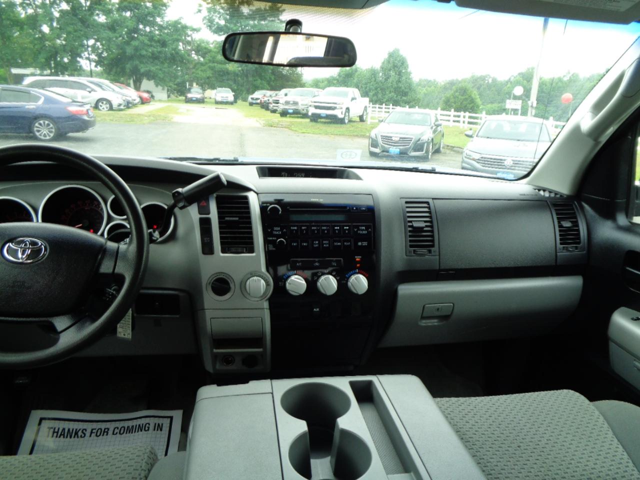 Toyota Tundra 4WD Double 145.7" 4.7L V8 SR5 (Natl 2007