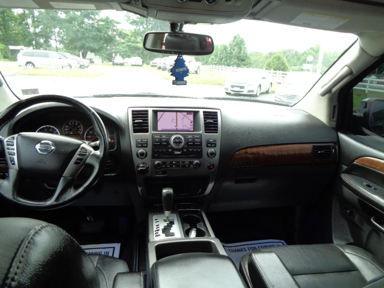 Nissan Armada 4WD 4dr Platinum 2013