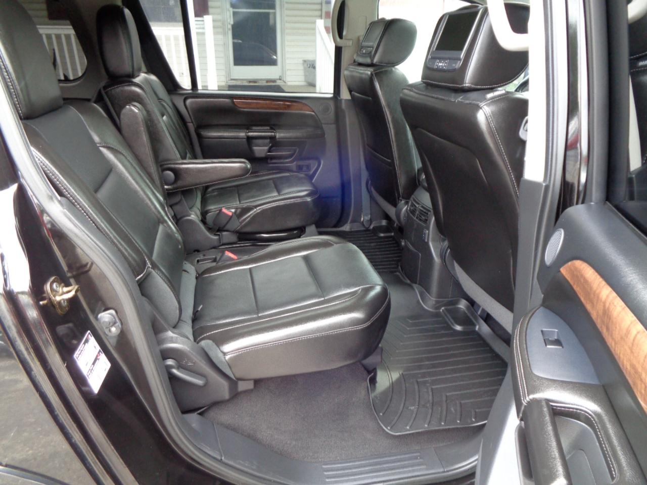 Nissan Armada 4WD 4dr Platinum 2013