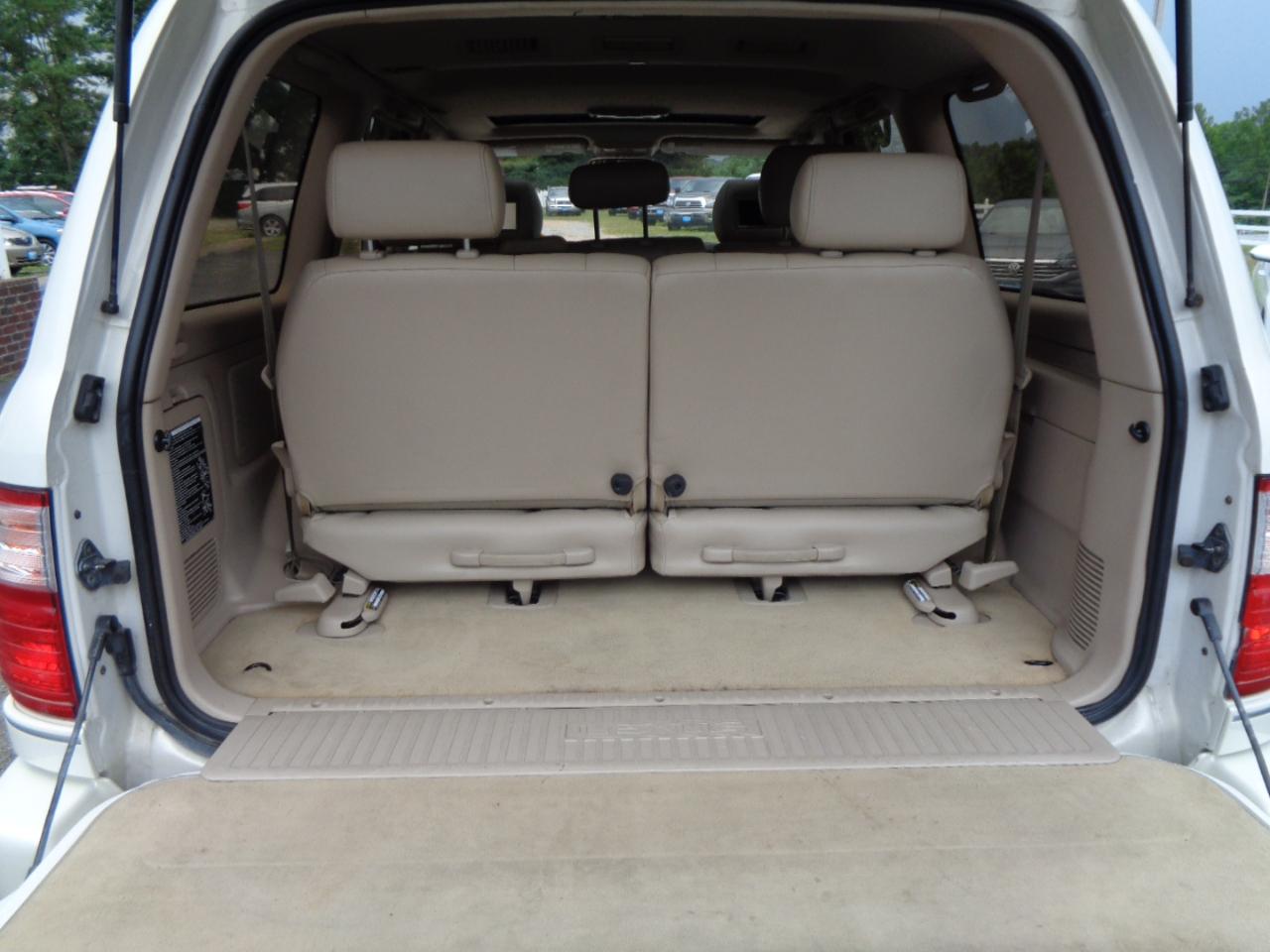 Lexus LX 470 4dr SUV 2002