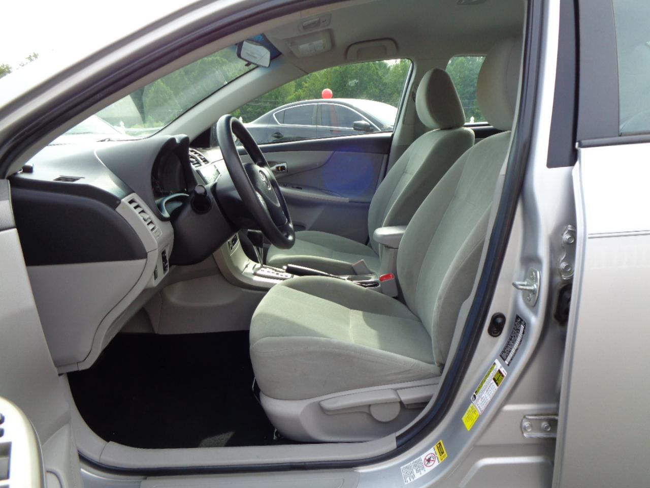 Toyota Corolla  2012