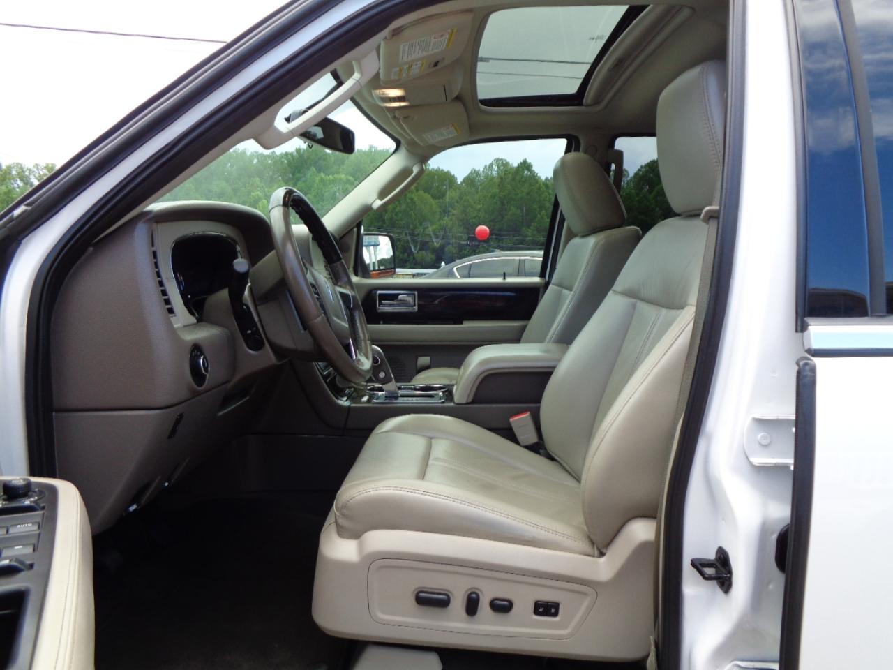 Lincoln Navigator Select 2017