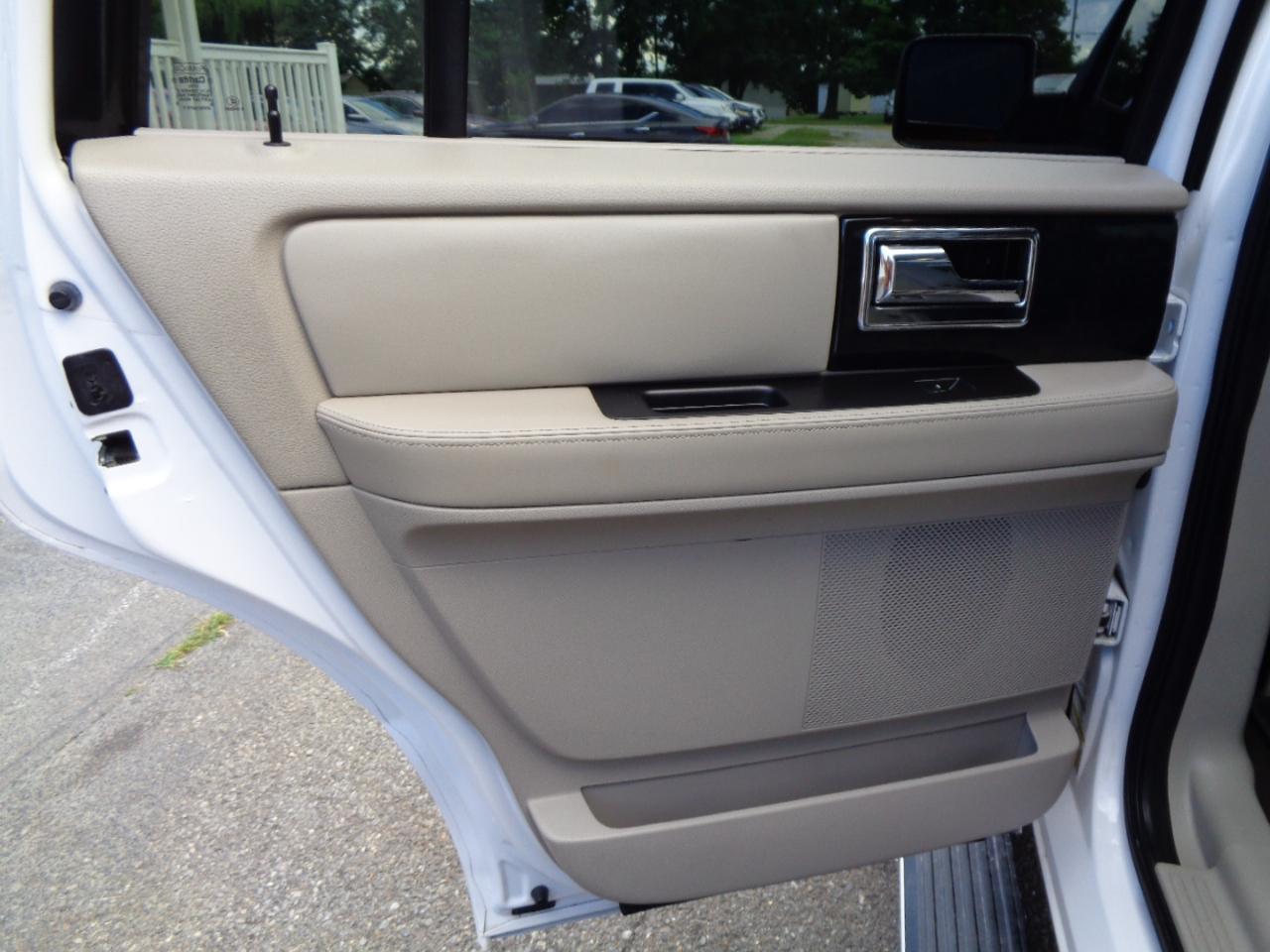 Lincoln Navigator Select 2017