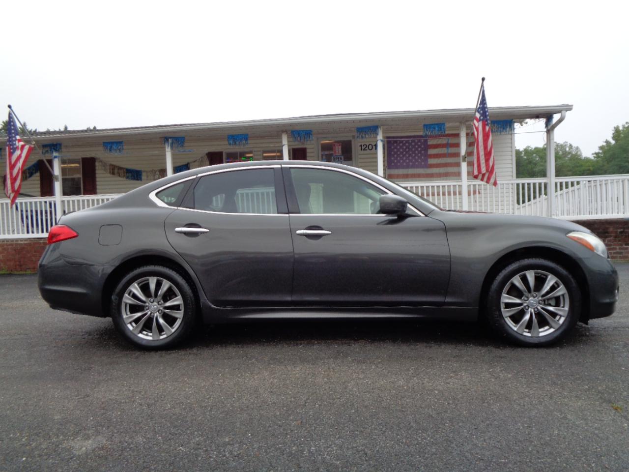 Infiniti M37 4dr Sdn AWD 2013