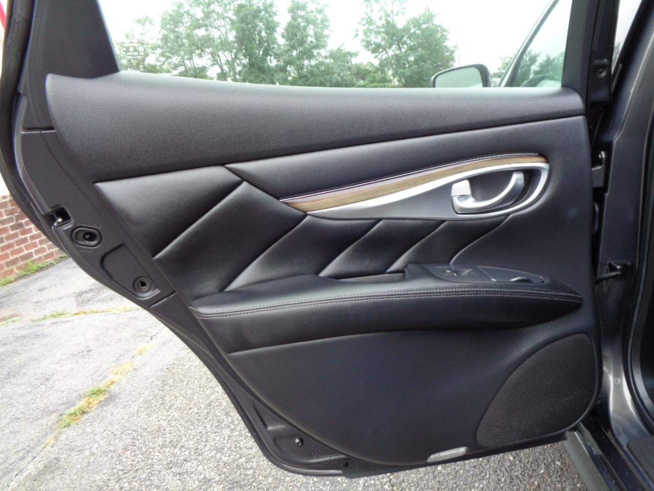 Infiniti M37 4dr Sdn AWD 2013