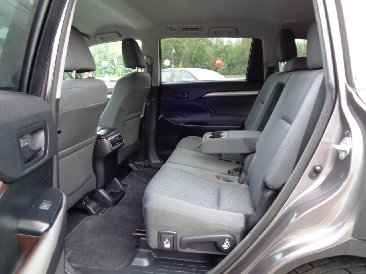 Toyota Highlander  2015