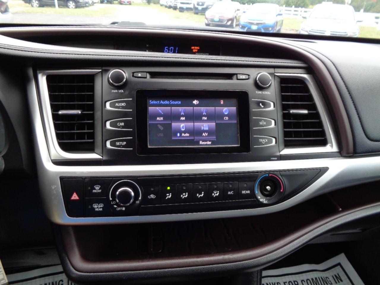 Toyota Highlander  2015