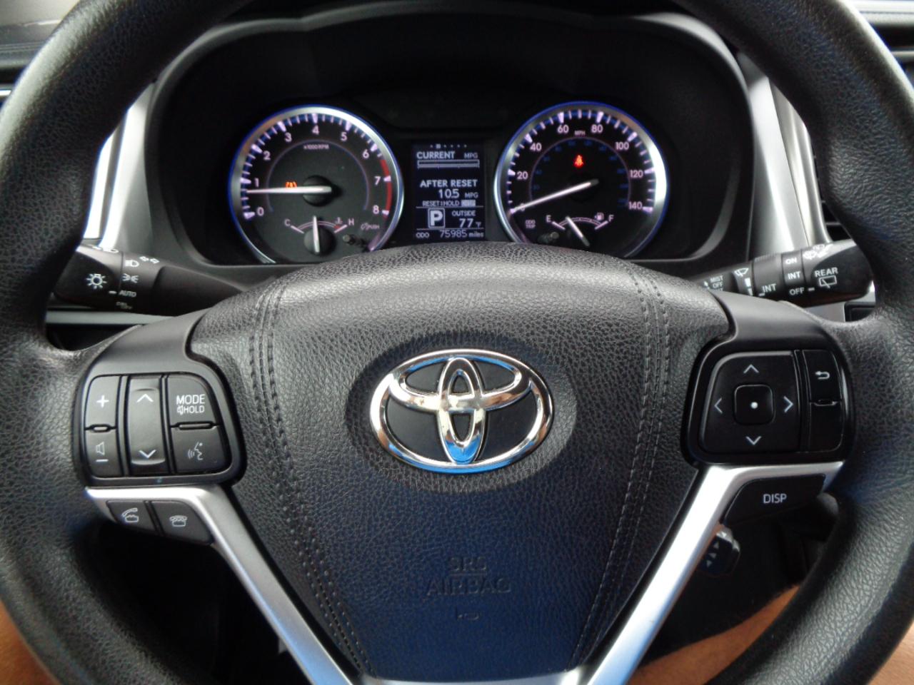 Toyota Highlander  2015