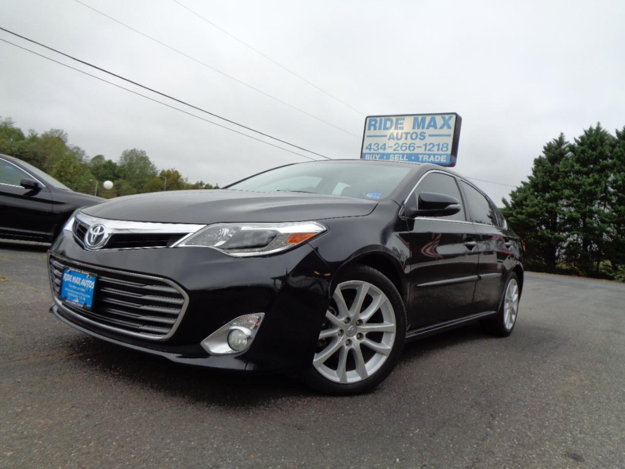 Toyota Avalon  2015