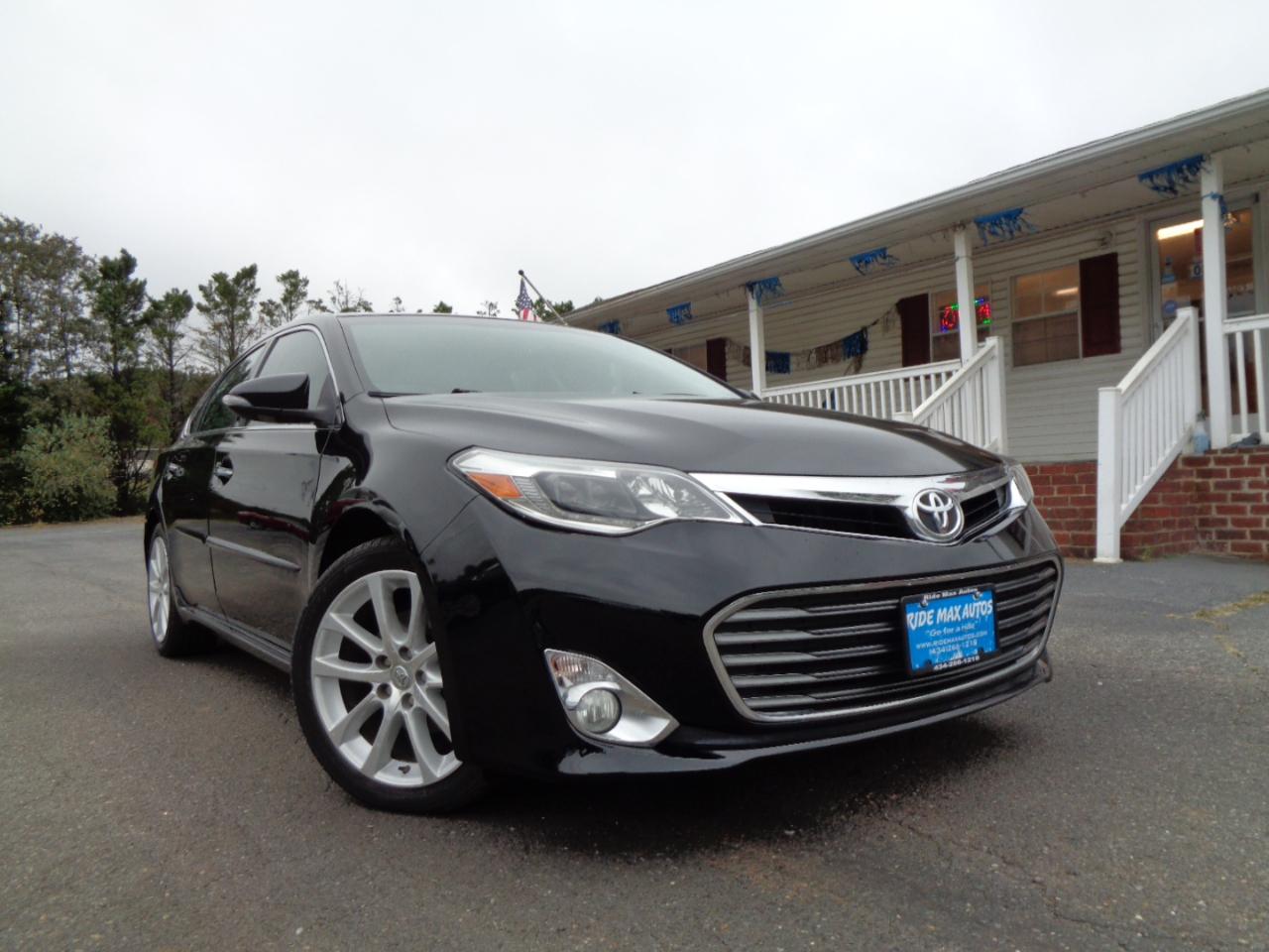 Toyota Avalon  2015