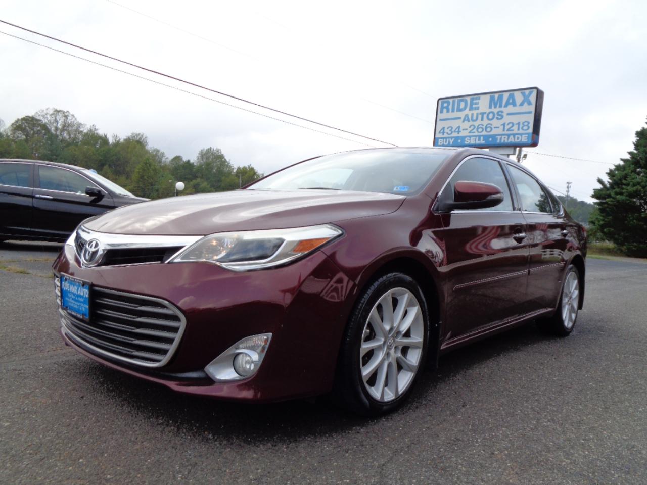 Toyota Avalon  2013