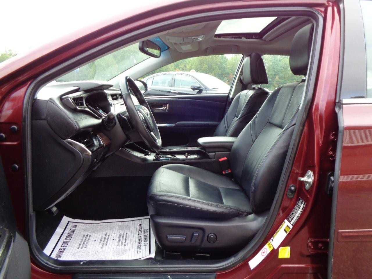 Toyota Avalon  2013