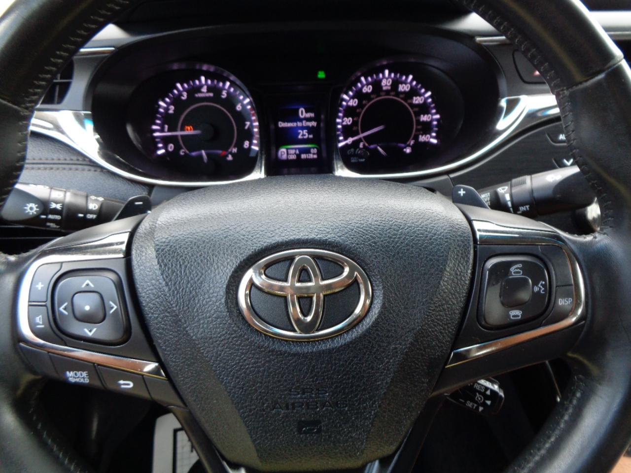 Toyota Avalon  2013