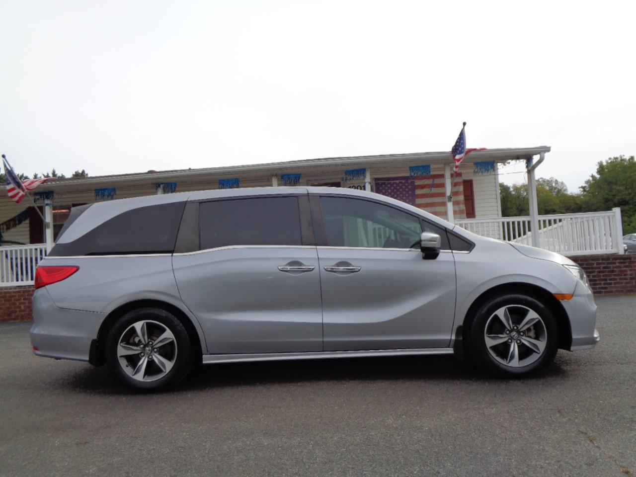 Honda Odyssey Touring Auto 2018