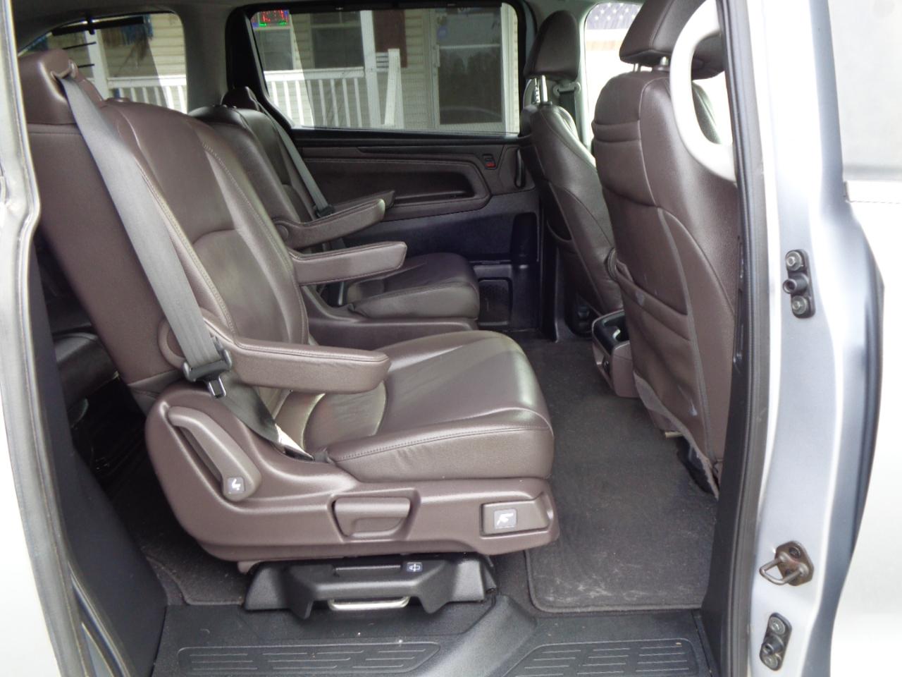 Honda Odyssey Touring Auto 2018