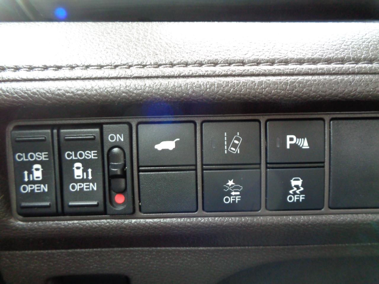 Honda Odyssey Touring Auto 2018