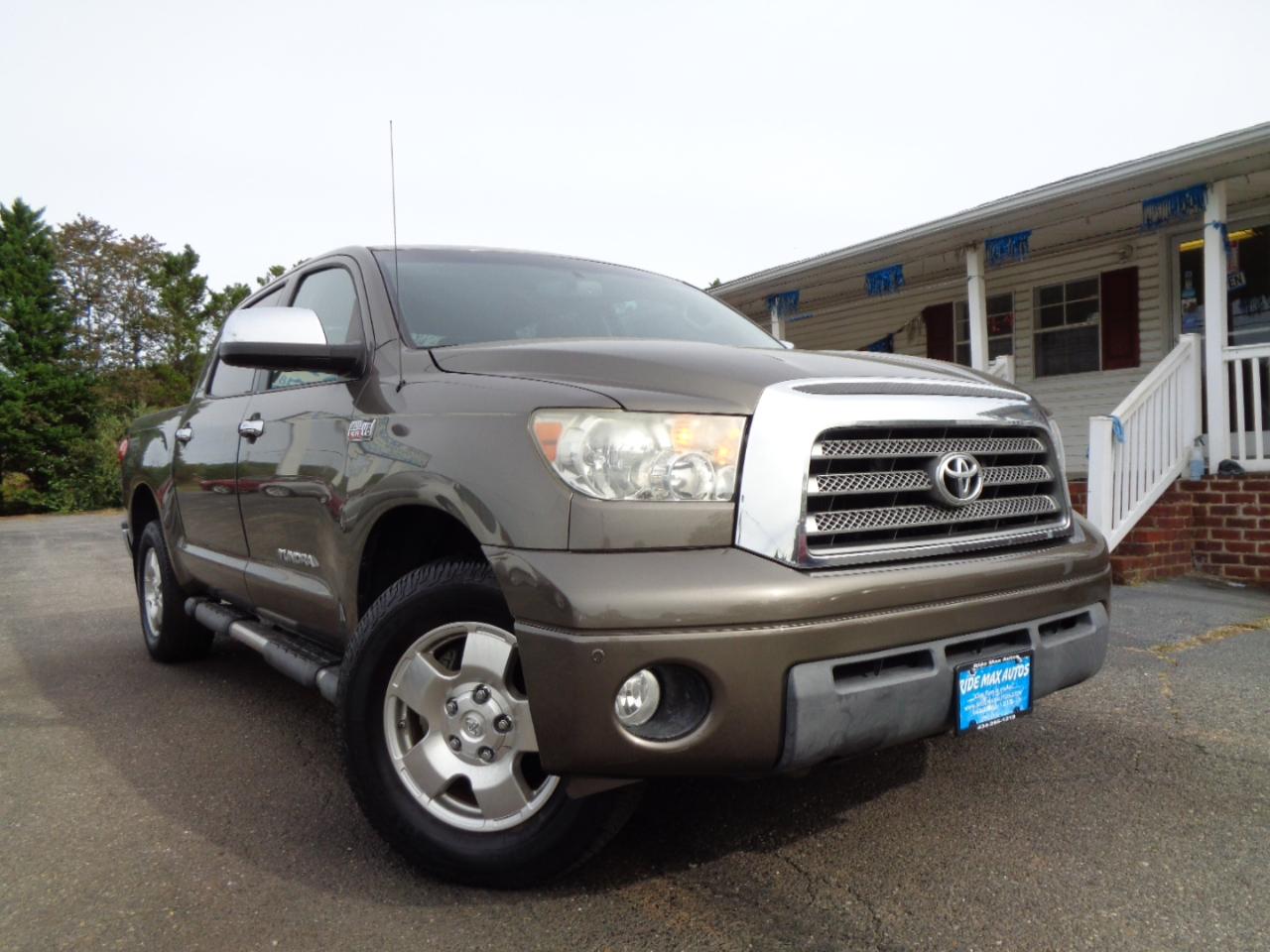 Toyota Tundra 4WD Truck  2008
