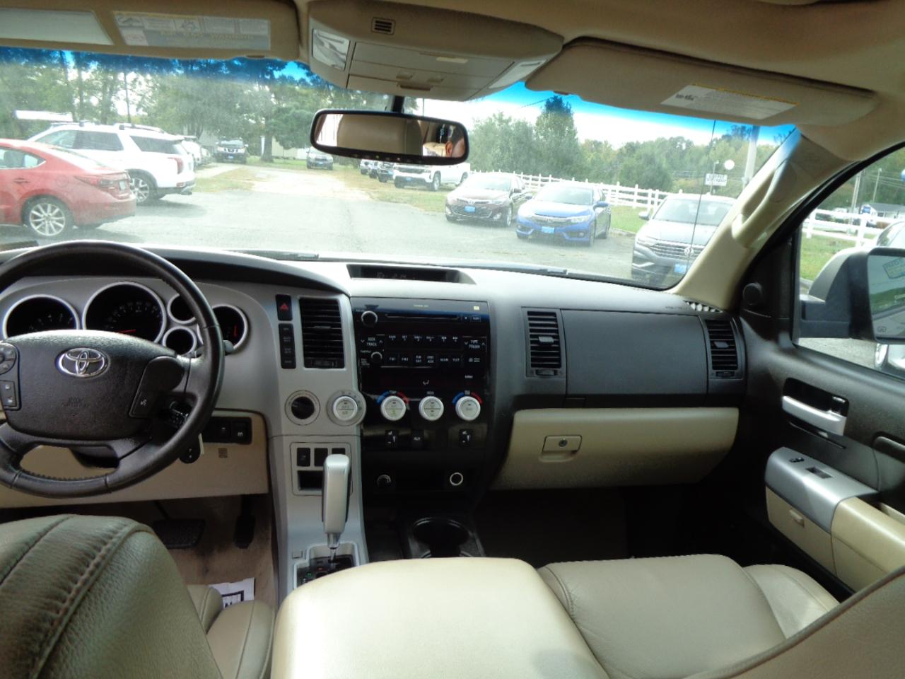 Toyota Tundra 4WD Truck  2008