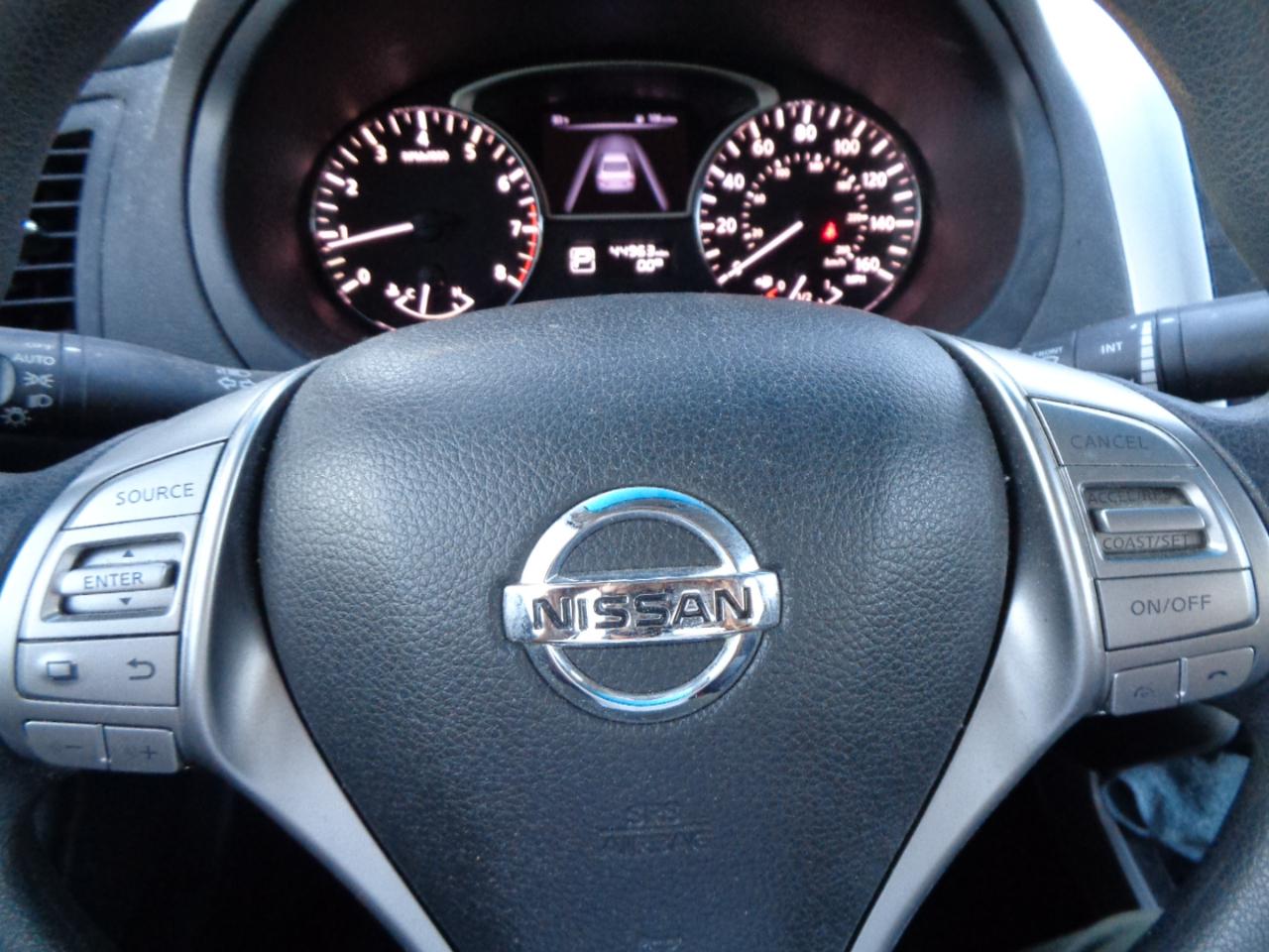 Nissan Altima  2015