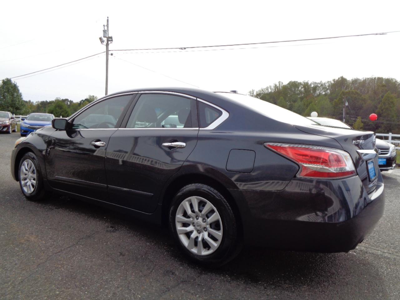 Nissan Altima  2015