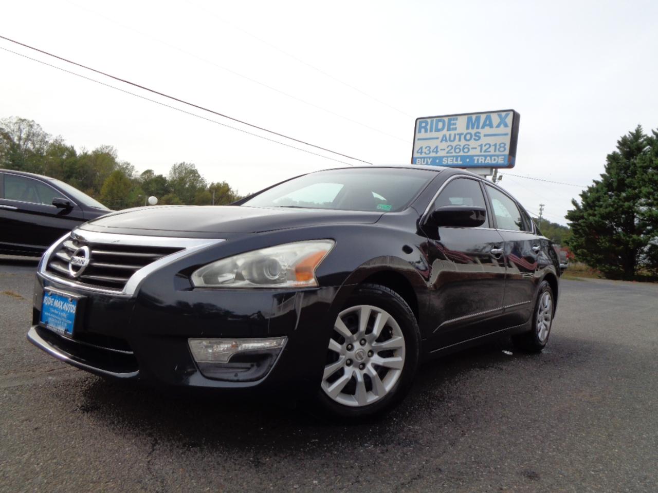 Nissan Altima  2015