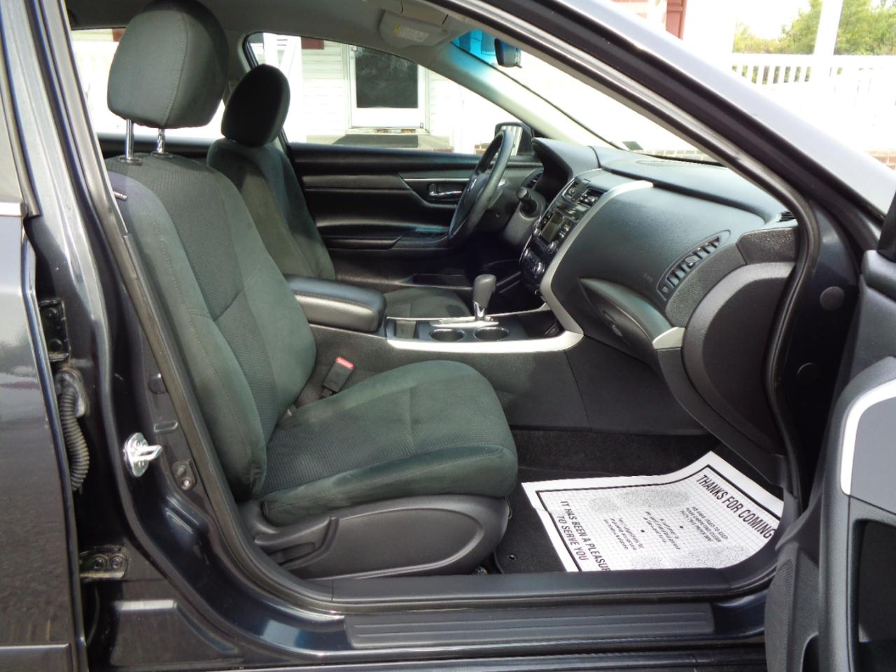 Nissan Altima  2015
