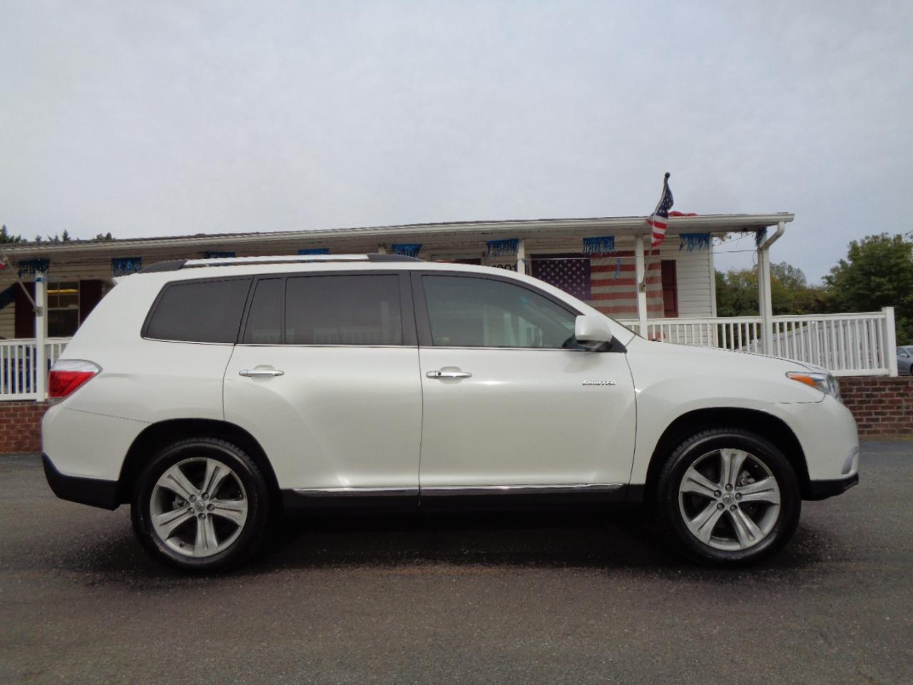 Toyota Highlander  2011