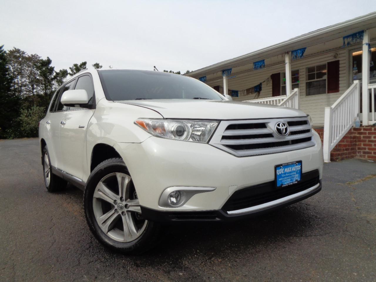 Toyota Highlander  2011