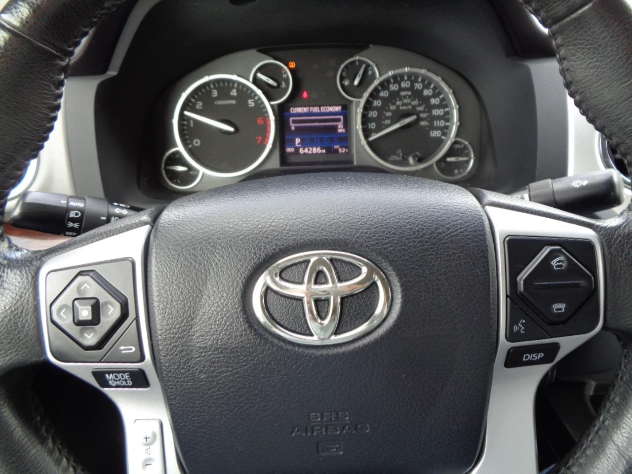 Toyota Tundra 4WD Truck  2016