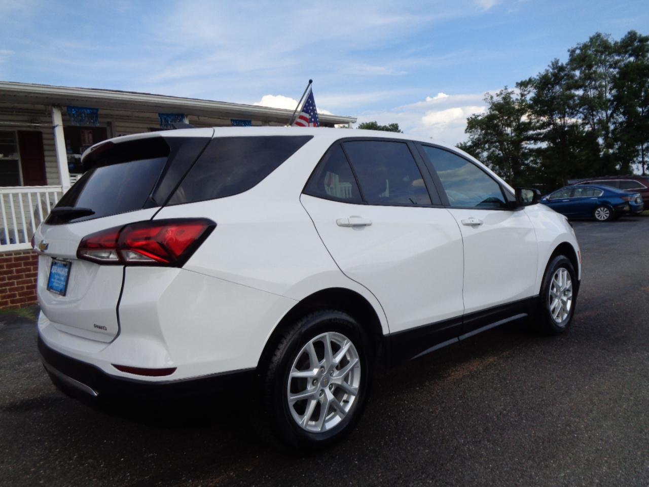 Chevrolet Equinox AWD 4dr LS w/1LS 2024