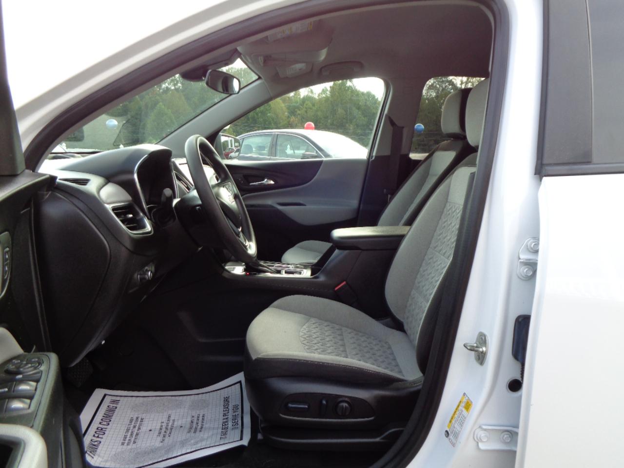 Chevrolet Equinox AWD 4dr LS w/1LS 2024