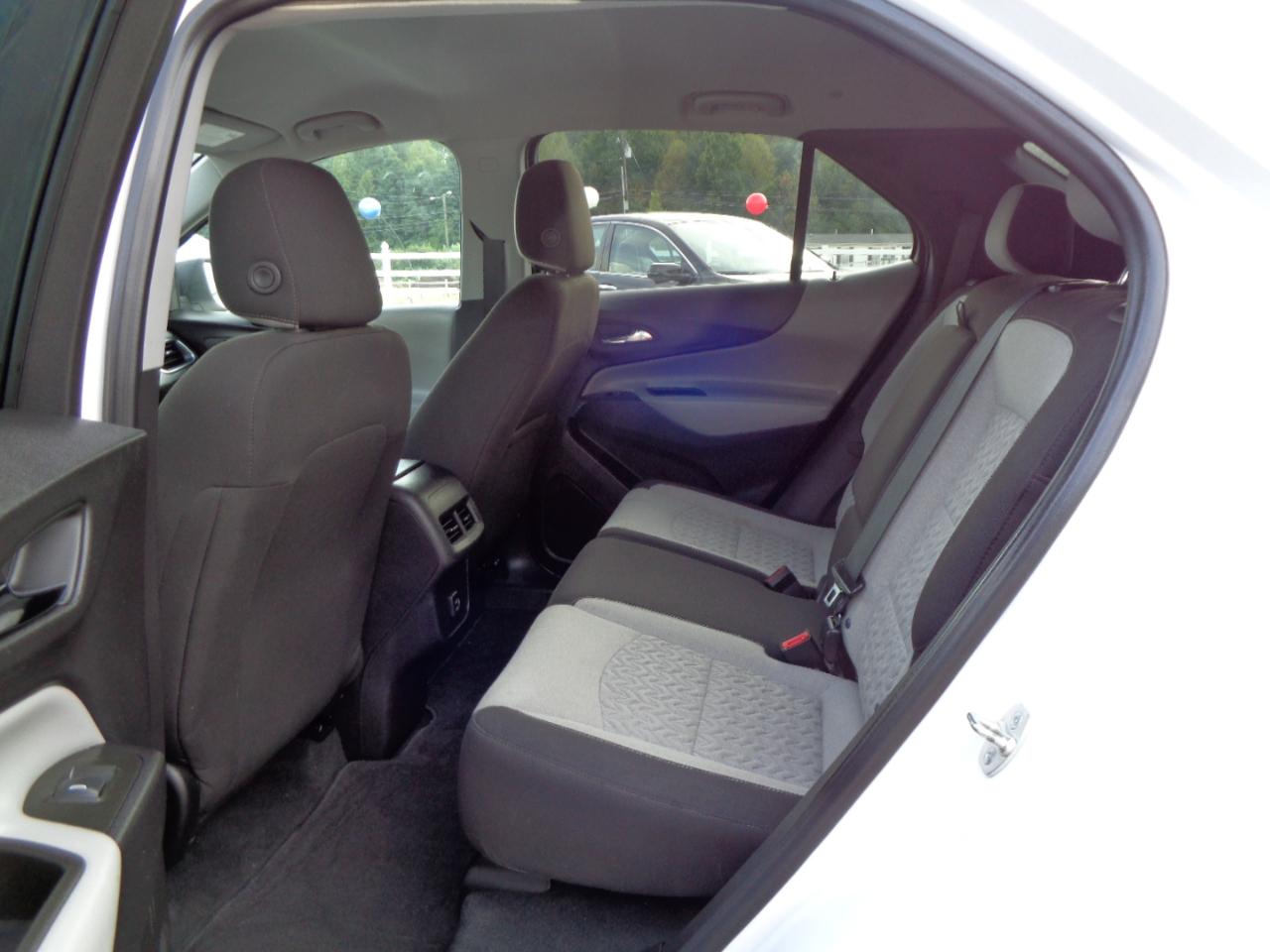 Chevrolet Equinox AWD 4dr LS w/1LS 2024