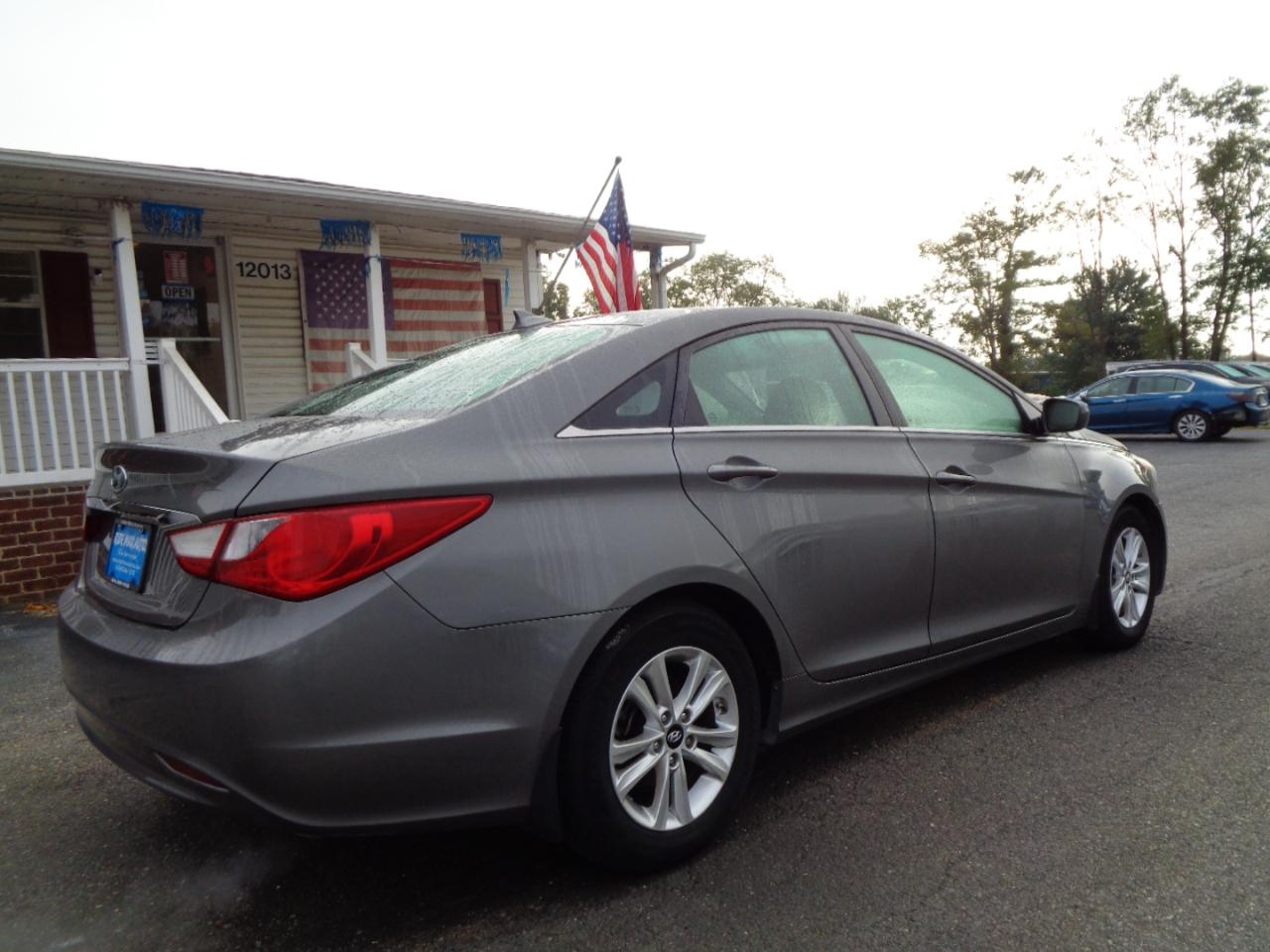 Hyundai Sonata 4dr Sdn 2.4L Auto GLS *Ltd Avail* 2013