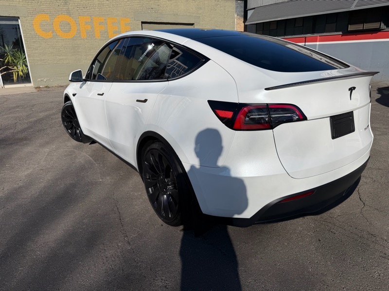 Tesla Model Y Performance 2023