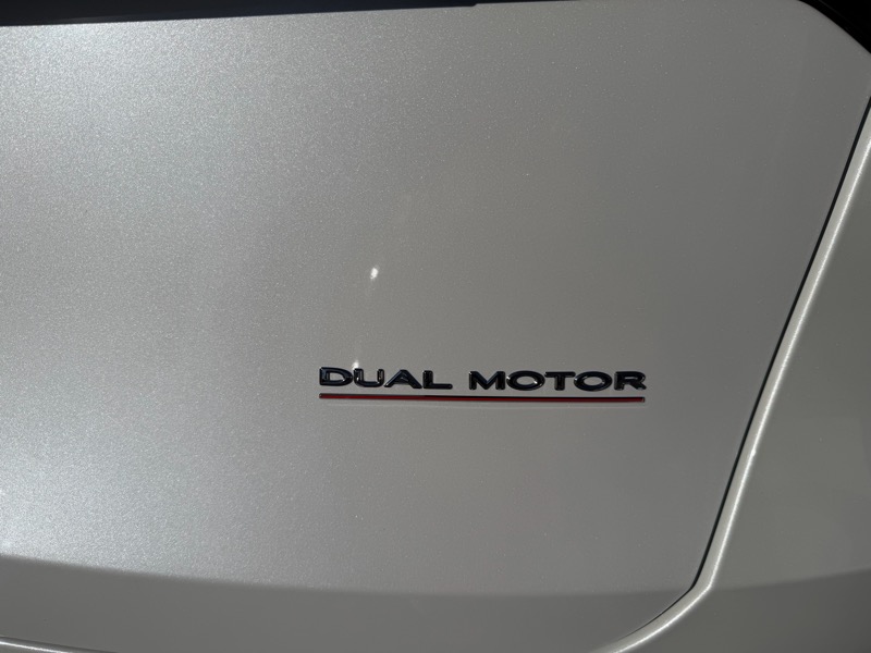 Tesla Model Y Performance 2023