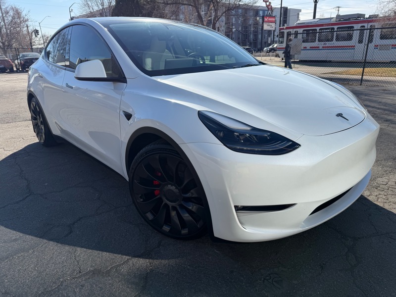 Tesla Model Y Performance 2023