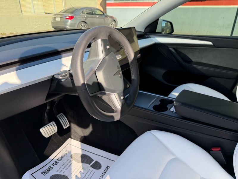 Tesla Model Y Performance 2023