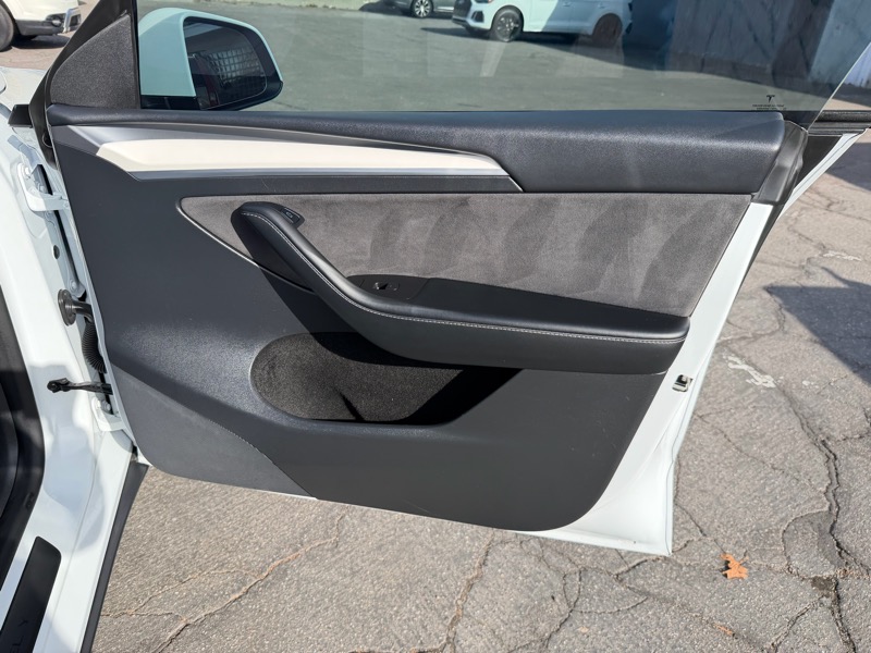 Tesla Model Y Performance 2022