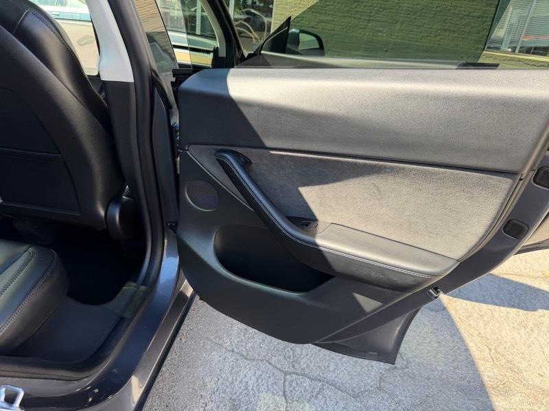 Tesla Model Y Long Range 2022
