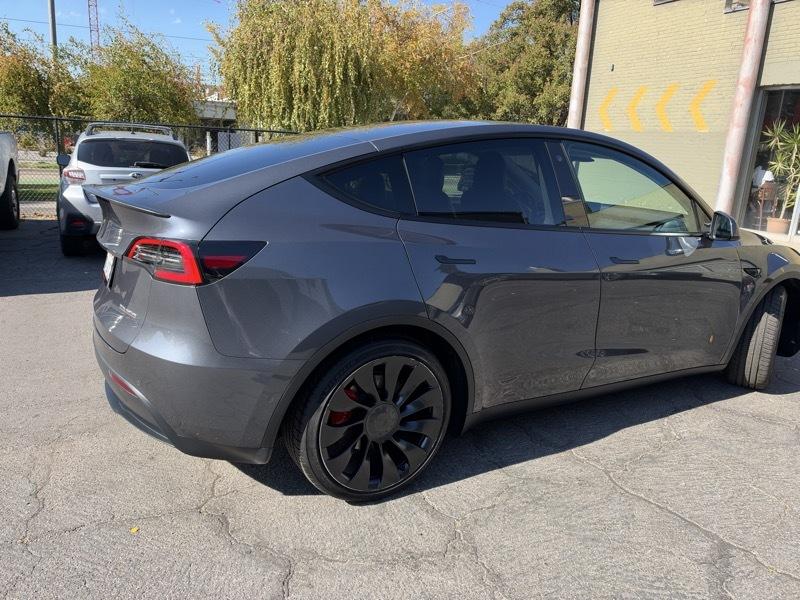 Tesla Model Y Performance 2022