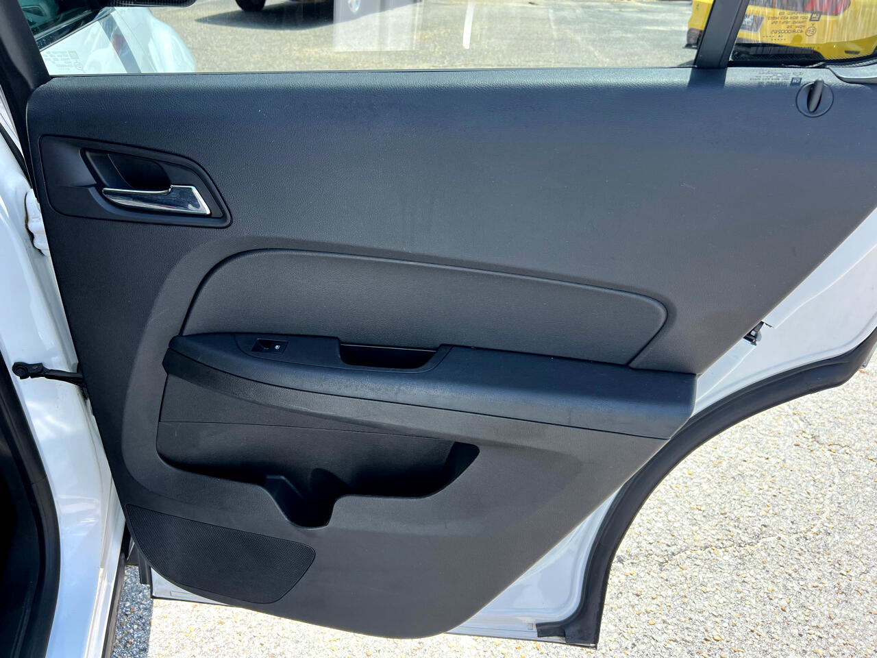 2015 Chevrolet Equinox LT photo 30