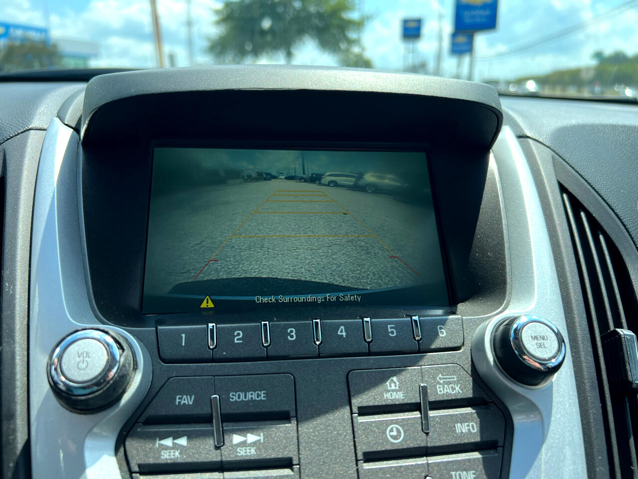 2015 Chevrolet Equinox LT photo 39