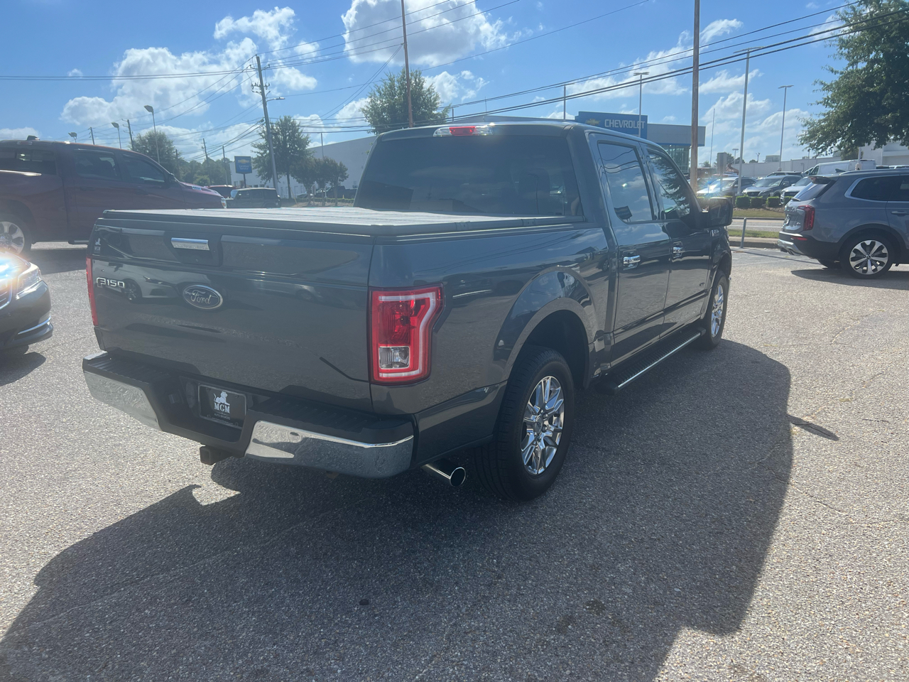 2016 Ford F-150 photo 13
