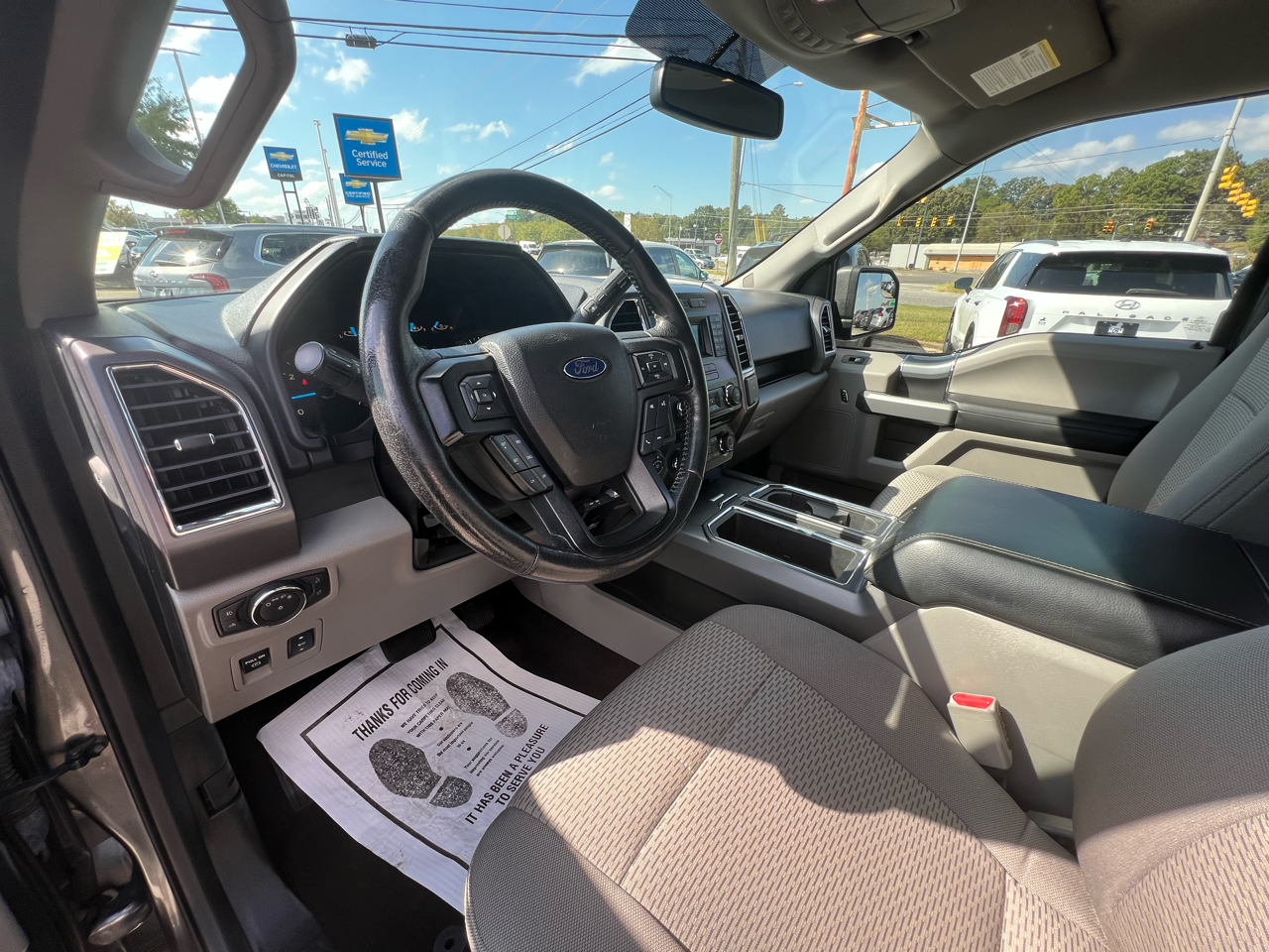 2016 Ford F-150 photo 18