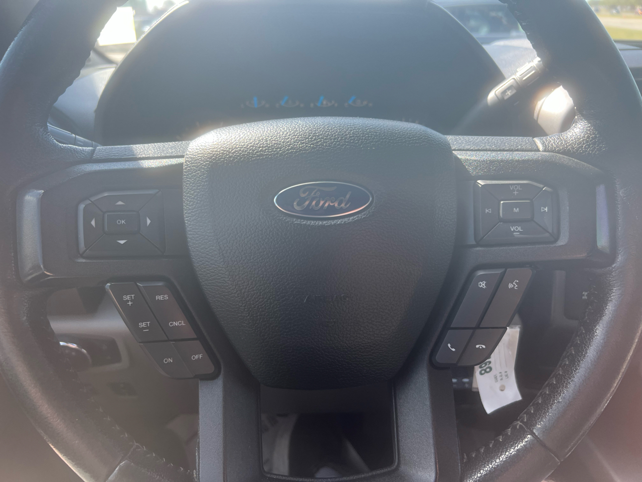 2016 Ford F-150 photo 25